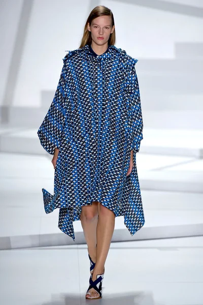 Look 34